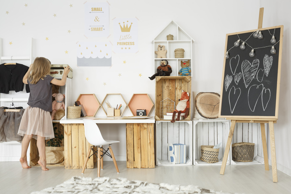 Decorating Ideas with Stylish Fair Boxes