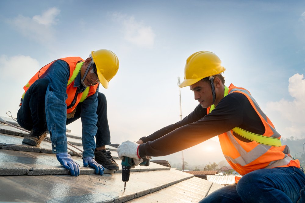 How to Find Good Roof Repair Contractors and Companies